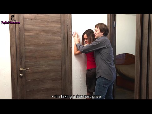 ❤️ Imobiliário Sensually Jerks Her Pussy e Fuck Enquanto Vende o Seu Apartamento - Krempai Sexo superior em porno pt.qizpornolar.ru ❌❤